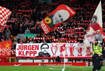 KỶ LỤC: Vé xem trận cuối cùng của Klopp tại Anfield tăng gần 500 lần