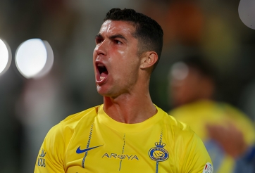 Tiếp đà thăng hoa, Ronaldo viết nên lịch sử ở tuổi 39