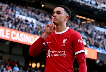 Gia hạn với Liverpool, Trent Alexander-Arnold nhận lương kỷ lục Ngoại hạng Anh