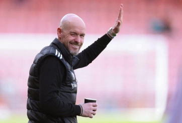 Erik Ten Hag thừa nhận sự thật về tranh cãi VAR giúp MU hòa