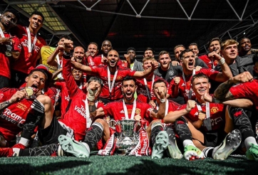 Man Utd ăn mừng bùng nổ sau chiến tích vô địch FA Cup