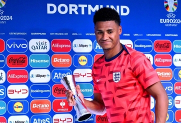 Ollie Watkins: 'Tôi nói Palmer kiến tạo cho tôi ghi bàn từ trước trận rồi'