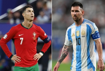 Ronaldo bị chỉ trích vì không làm được như Messi