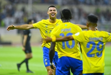 Ronaldo lập hat-trick, Al Nassr thắng tưng bừng