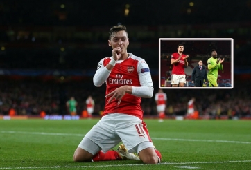 Hàng thủ MU tỏa sáng, Mesut Ozil hùng hồn tuyên bố khiến anti phải câm lặng