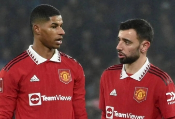 Rashford chơi bài 'dị' nhưng đều bị Bruno phớt lờ