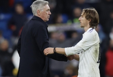 Ancelotti khẳng định tương lai Modric tại Real Madrid phụ thuộc vào 1 yếu tố