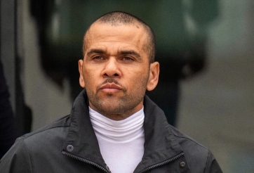 Ra tù chưa lâu, Dani Alves dính tiếp cáo buộc ở quê nhà Brazil