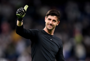 Courtois lập kỉ lục trong ngày Real đại thắng