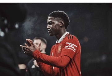 ‘Tiểu Pogba’ được MU giữ lại cho mùa giải mới