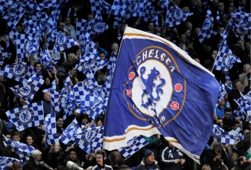 CĐV Chelsea lục đục, Todd Boehly nhận cảnh báo