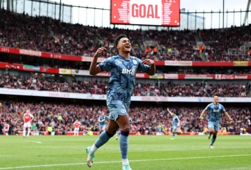 Emirates thất thủ, Arsenal nhận trận thua muối mặt trước Aston Villa