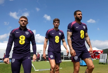 Trụ cột tuyển Anh chấn thương, Southgate nhân 2 lo sợ