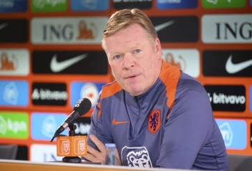 HLV Hà Lan Koeman bị cáo buộc trốn họp báo