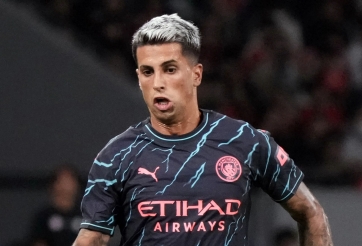 Muốn có Cancelo, Barca cần phải dùng 'vật tế thần'