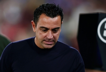 Không có tiền trả taxi, Barca bắt bố mẹ các cầu thủ trẻ tự lo việc đưa đón