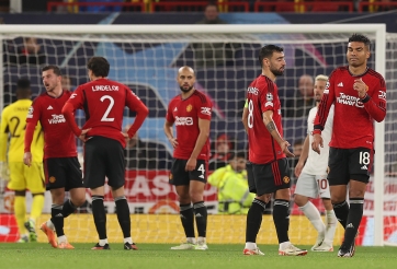 Đi vào vết xe đổ của Barca, MU bị CĐV chửi bới thậm tệ sau thất bại ở Cúp C1