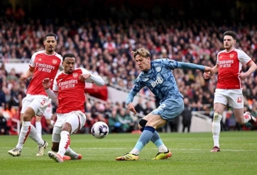 Alan Shearer nói thẳng về màn trình diễn của sao Aston Villa trước Arsenal