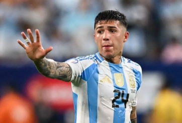 Enzo Fernandez đăng đàn xin lỗi sau scandal trên tuyển Argentina