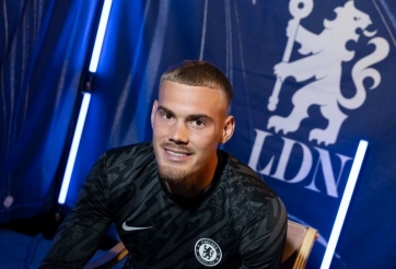 CHÍNH THỨC: Chelsea mua thủ môn thứ 6 trong đội hình