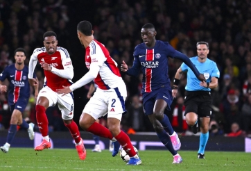 Luis Enrique thừa nhận PSG không sánh nổi Arsenal