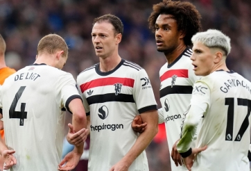 'Cầu thủ MU hãy xấu hổ vì để Jonny Evans vượt mặt'