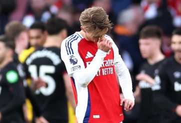 CĐV Arsenal đòi tước băng đội trưởng của Martin Odegaard