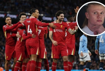 Haaland ngồi thất thần trên băng ghế dự bị