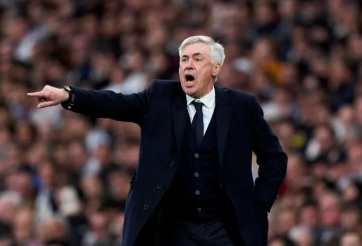Bị mắng dù thắng, HLV Ancelotti thẳng thừng đáp trả CĐV Real Madrid