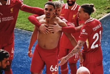 Alexander-Arnold chói sáng, Liverpool tiến sát chức vô địch Premier League