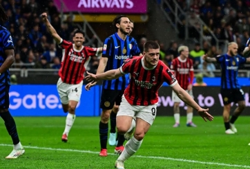 AC Milan đè bẹp Inter, tiến vào chung kết Coppa Italia sau 21 năm