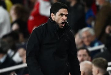 Sao Arsenal hứng chỉ trích dữ dội sau thất bại trước PSG