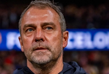 Bị loại khỏi C1, Barca duyệt chi cho Flick mua 2 ngôi sao mới