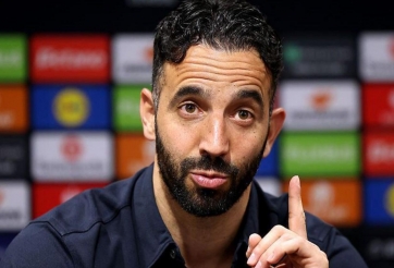 Thua Chelsea, HLV Amorim vẫn báo một tin mừng đến CĐV MU