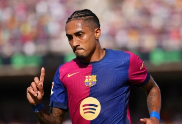 Raphinha gây bão với hành động chưa từng thấy