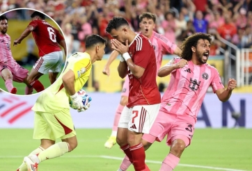 Đá hỏng penalty trước đội Messi, tiền đạo Ai Cập bị phạt cực nặng