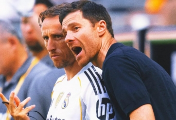 Real Madrid tính chiêu mộ 'máy điều phối bóng' để thay Modric