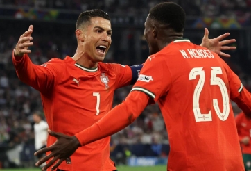 Đàn em Ronaldo lập kỷ lục mới cho lịch sử bóng đá