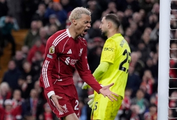 Trực tiếp Liverpool 0-0 Man City: Đôi công rực lửa