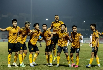 Trực tiếp Thanh Hóa 1-0 CAHN: Thanh Hoá bất ngờ có bàn mở tỷ số