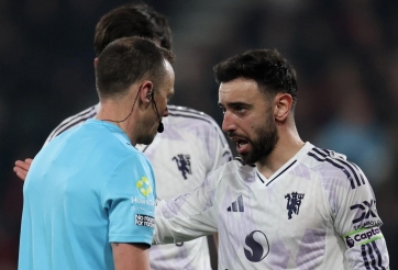 Bruno Fernandes: 'MU đã bị xử ép'