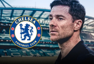 Vừa dẫn dắt Chelsea, Xabi Alonso nhắm bom tấn đầu tiên bất ngờ