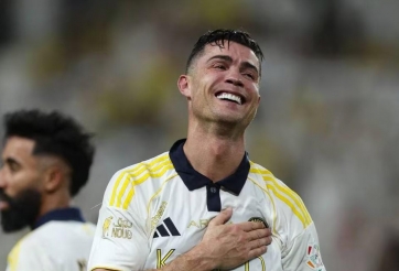 CHÍNH THỨC: Ronaldo đi vào lịch sử khi vô địch cùng Al Nassr