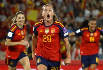 Vùi dập Anh 4 bàn, Tây Ban Nha vươn lên dẫn đầu bảng World Cup