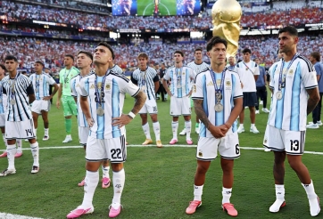 CĐV Argentina nổi giận, đồng loạt đòi đuổi ngay 1 cái tên khỏi ĐTQG