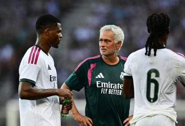 Loạt tân binh ra mắt, Real Madrid đánh rơi chiến thắng trong trận cầu 4 sao