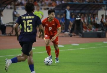 Trực tiếp Việt Nam 0-0 Campuchia: Việt Nam nhanh chóng ép sân!