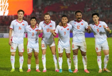 CĐV Indonesia đồng loạt dậy sóng khi Việt Nam đặt một chân vào chung kết AFF Cup