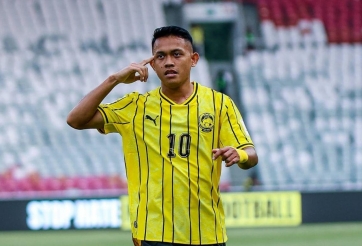 CĐV Malaysia lập tức réo tên Việt Nam khi thắng đậm trận ra quân FIFA ASEAN Cup