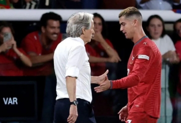 Cristiano Ronaldo: 'Tôi luôn muốn được ra sân, nhưng...'
